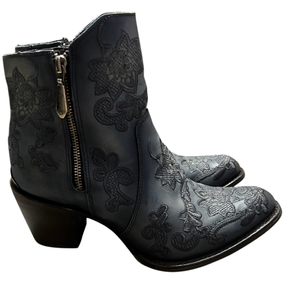 CUADRA Boots Embroidered Ankle Boot Womens Round Toe Zip Side Zip 9